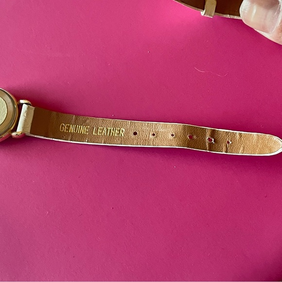 Vintage McGregor watch – broken band - Picture 10 of 10